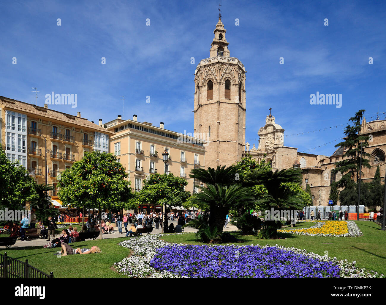 Plaza De La Reina mit Torre Miguelete, Kathedrale, Valencia, Spanien, Europa Stockfoto