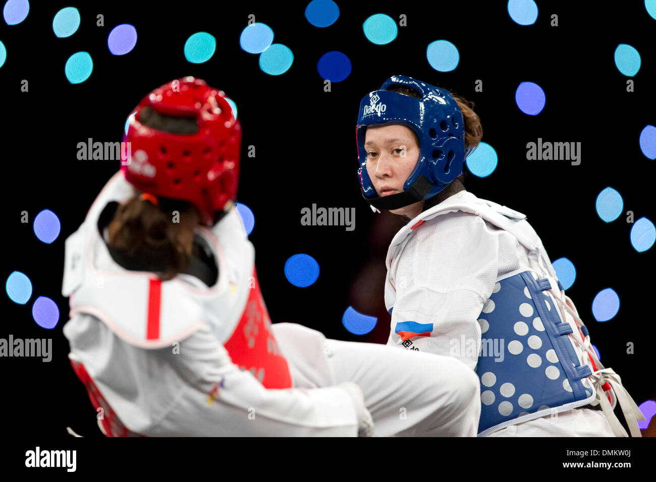 Halbfinale Frauen 67 RESHMIE SHARI OOGINK (NED)(Red) V OLGA IVANOVA (RUS)(Blue), WTF World Taekwondo Grand Prix, Manchester UK Stockfoto