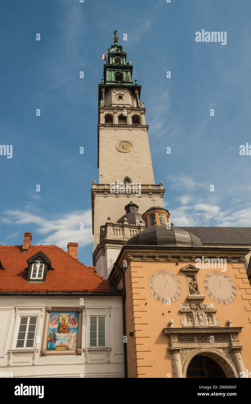 Glockenturm von Heiligtum in Jasna Góra in Tschenstochau, Polen. Stockfoto
