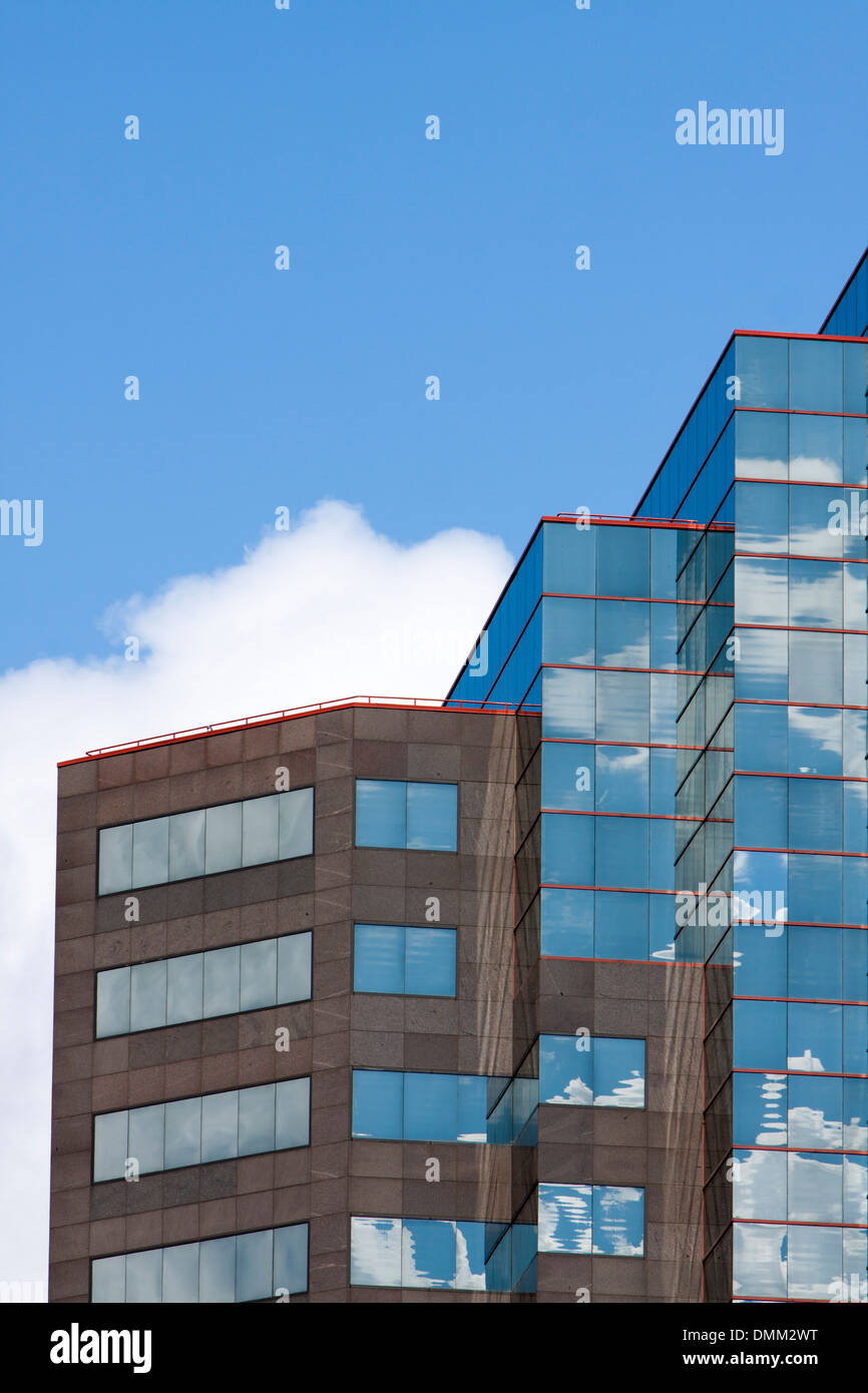 Glas-Wolkenkratzer Gebäude in Columbus, Ohio, USA. Stockfoto