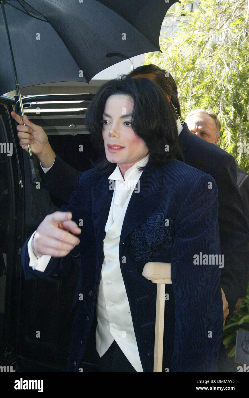 3. Dezember 2002 - Santa Maria, Kalifornien, USA - MICHAEL JACKSON... GERICHTSVERHANDLUNG KOMMT AM SANTA MARIA GERICHT-. SANTA MARIA, CA -. 3. DEZEMBER 2002-. NINA PROMMER/POOL/FH/2002 K27170NP (Kredit-Bild: © Globe Photos/ZUMAPRESS.com) Stockfoto