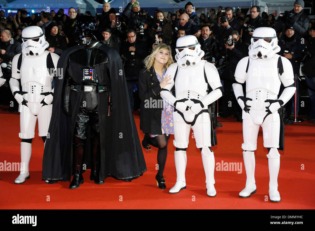 Cannes, Frankreich. 18. Dezember 2013. BERENGERE Krief kommt für die NRJ Music Awards in Cannes. Bildnachweis: Dpa picture Alliance/Alamy Live News Stockfoto