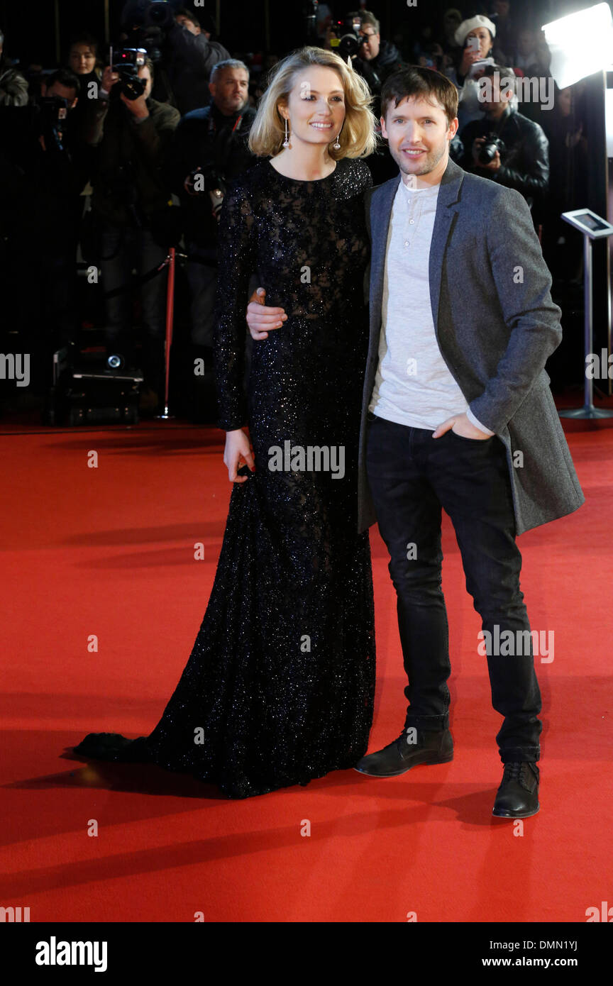 Cannes, Frankreich. 18. Dezember 2013. James Blunt und Sofia Wellesley kommen für die NRJ Music Awards in Cannes. Bildnachweis: Dpa picture Alliance/Alamy Live News Stockfoto