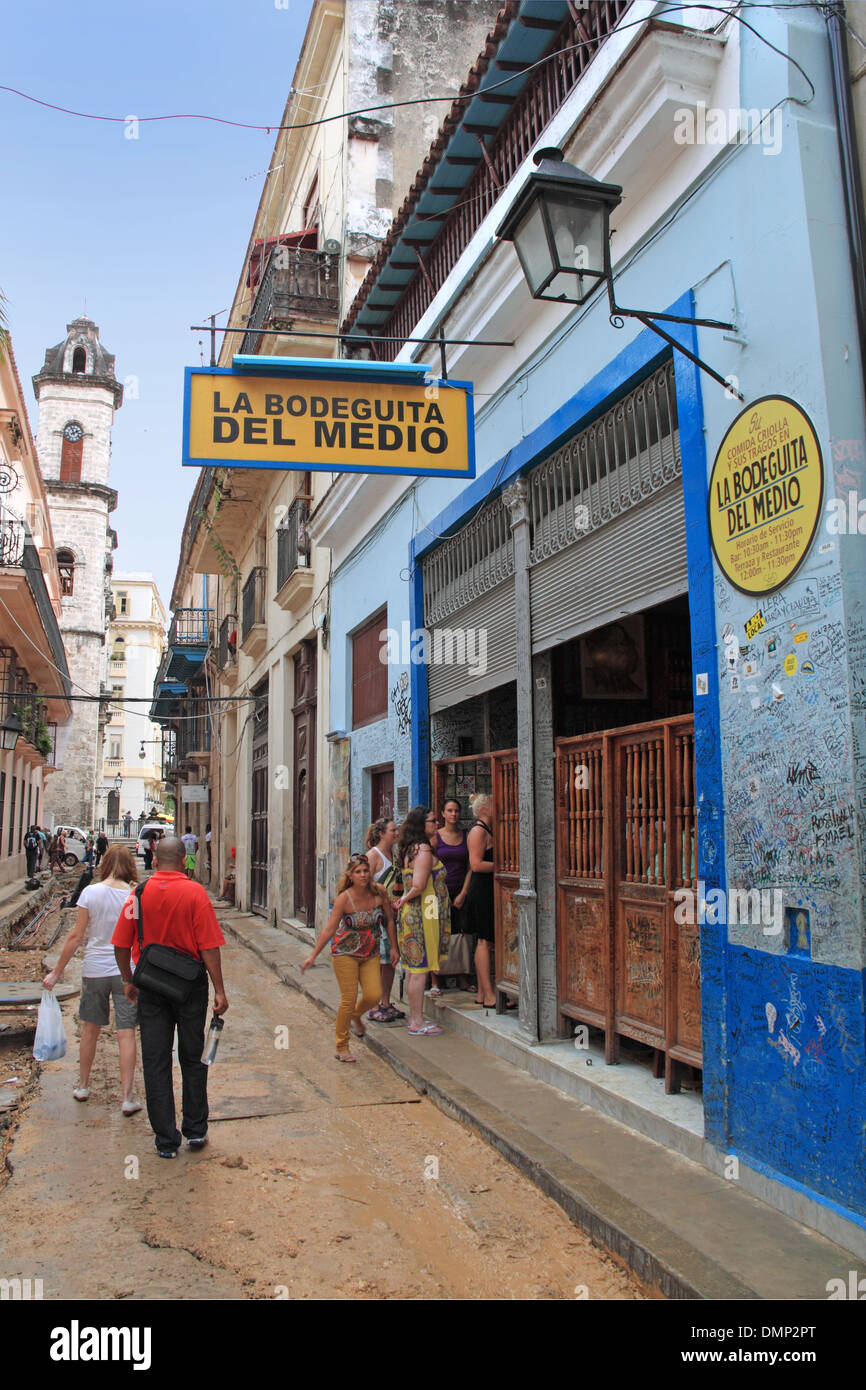 La Bodeguita del Medio, Calle Empedrado, Alt-Havanna (La Habana Vieja), Kuba, Karibik, Mittelamerika Stockfoto