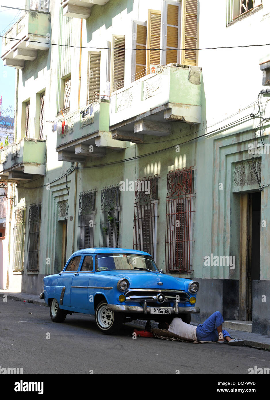 Amerikanische Oldtimer auf den Straßen von Havanna, Kuba Stockfoto