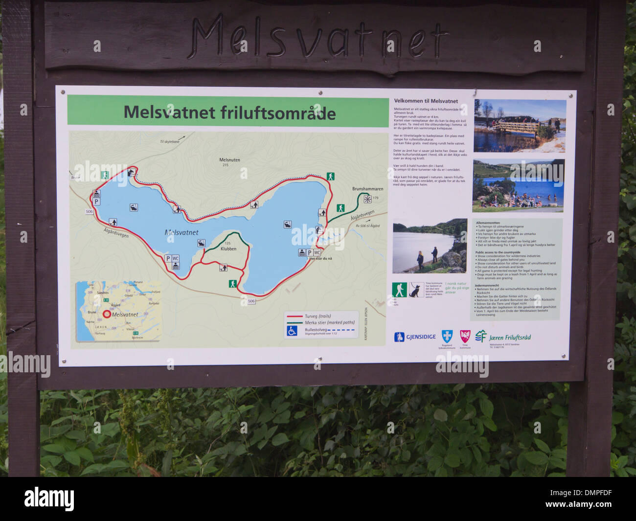 Melsvatnet Friluftsområdet, interpretativen Board im Erholungsgebiet außerhalb Stavanger Norwegen, Wandern und Outdoor-Aktivitäten zu öffnen Stockfoto