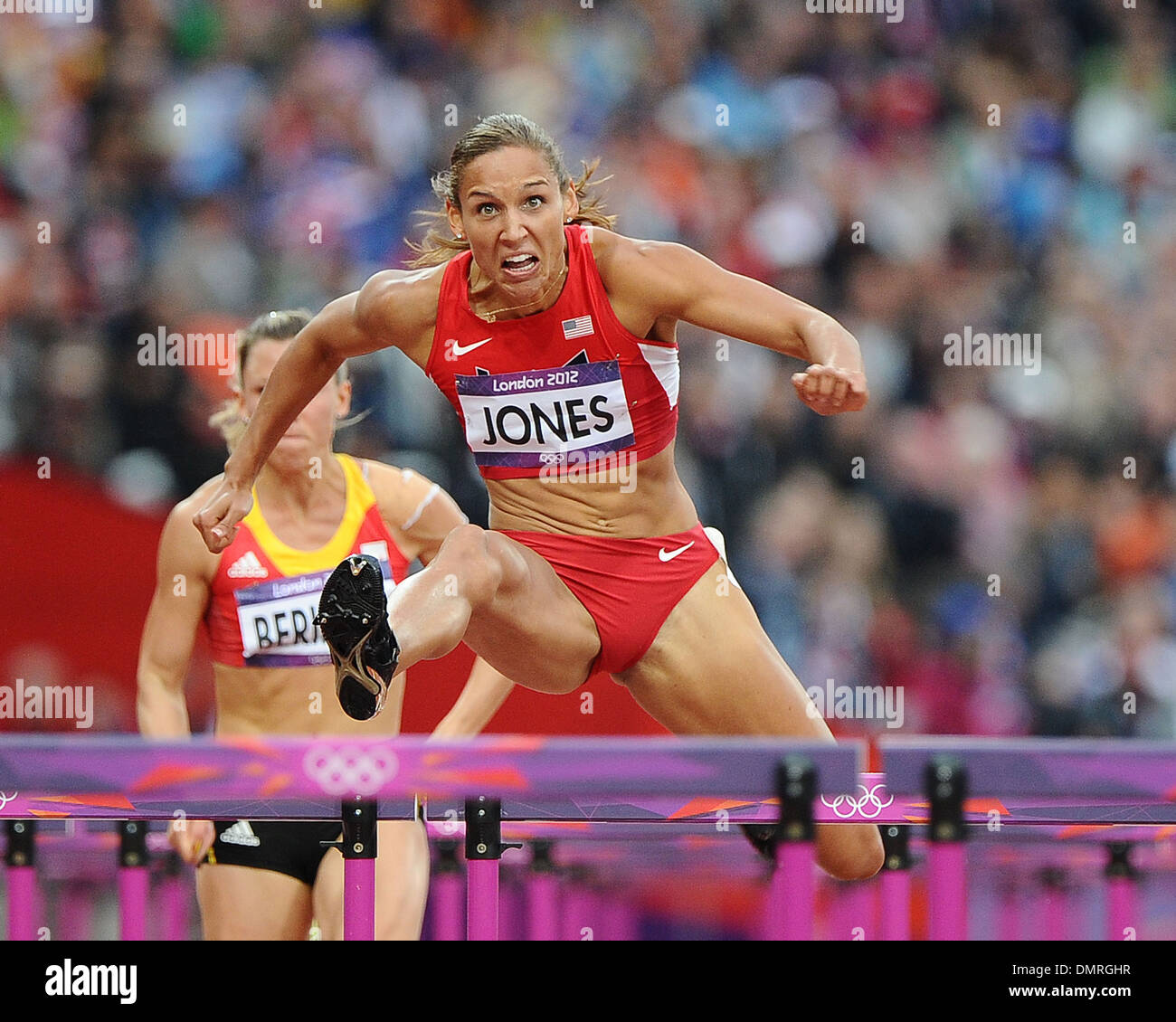 Lolo Jones tritt im 100-Meter-Hürdenlauf der Frauen während der London 2012  Olympische Spiele London England - 07.08.12 wo: London Vereinigtes  Stockfotografie - Alamy