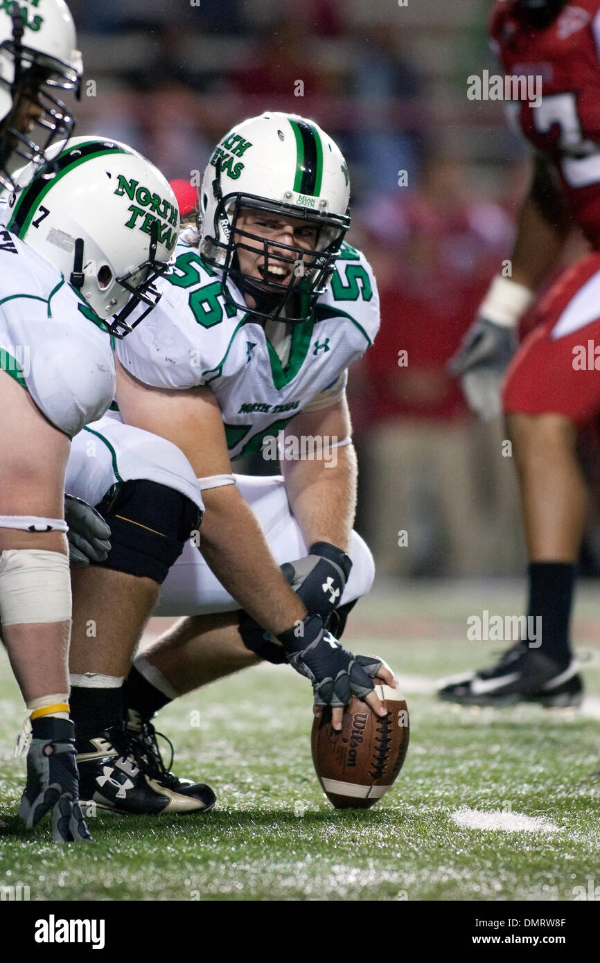 10.10.2009; University of North Texas University of Louisiana-Lafayette. J.j. Johnson versucht, das Spiel auf der Linie Relais.         Cajun und Louisiana Lafayette (Kredit-Bild: © John Korduner/Southcreek Global/ZUMApress.com) Stockfoto