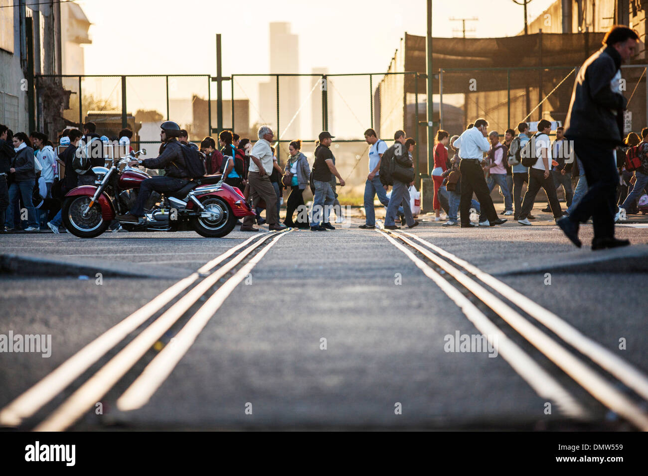 Rush Hour in Buenos Aires, am Bahnhof Av Dr. Jose Maria Ramos Mejia, Buenos Aires, Provinz Buenos Aires, Argentinien Stockfoto