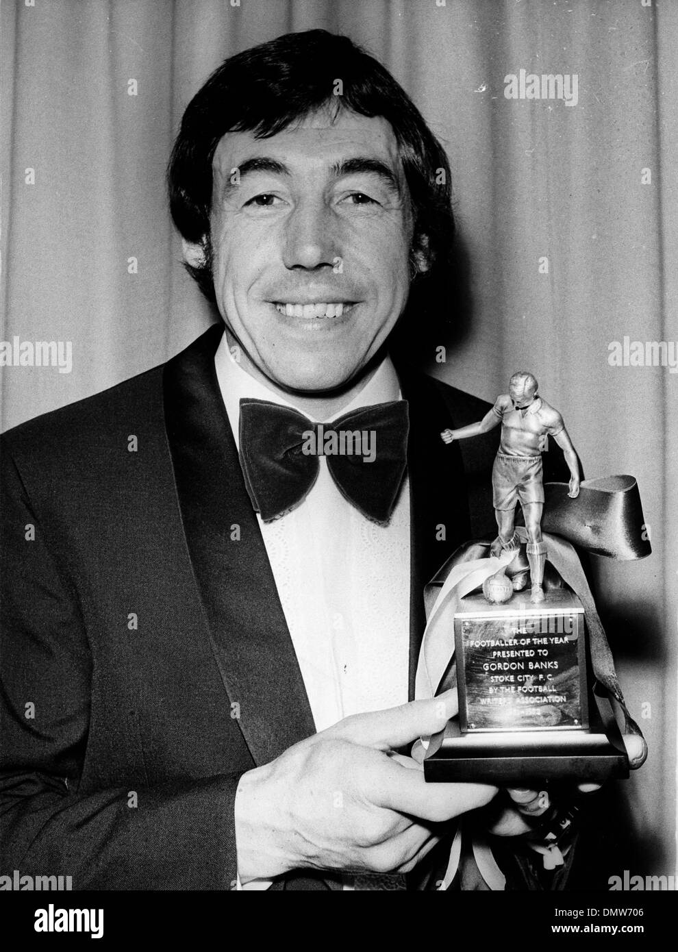 5. Mai 1972; London, UK; Torhüter GORDON BANKS, 33, gestimmt "Fußballer des Jahres." (Kredit-Bild: © KEYSTONE USA Bilder) Stockfoto