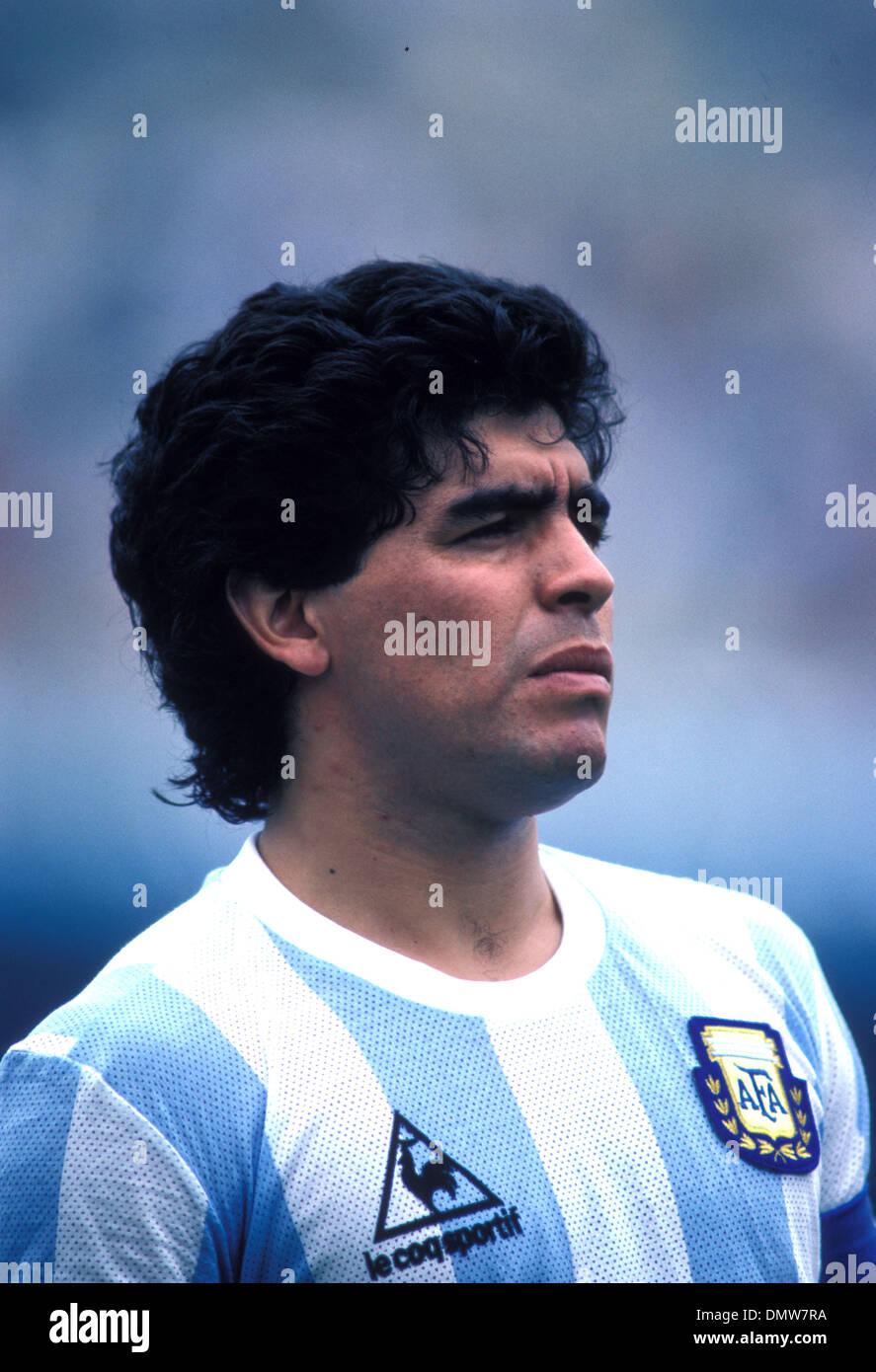3. Juli 1990; Rom, Italien; Argentinische Fußballstar DIEGO MARADONA @ die Fußball-WM. Stockfoto
