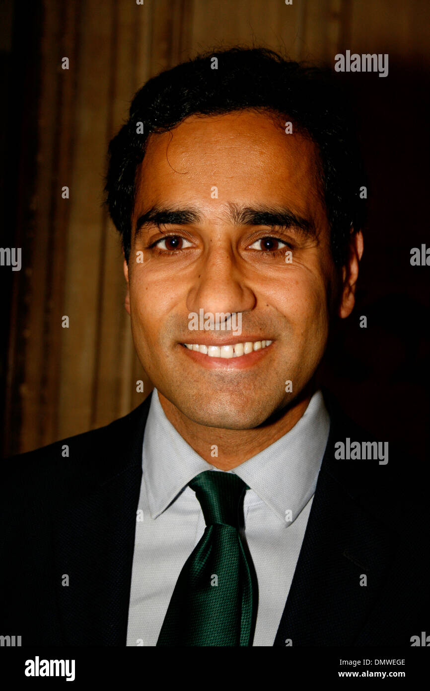 Rehman Chishti konservative Wartungstafel für Gillingham und Rainham London uk 2013 Stockfoto