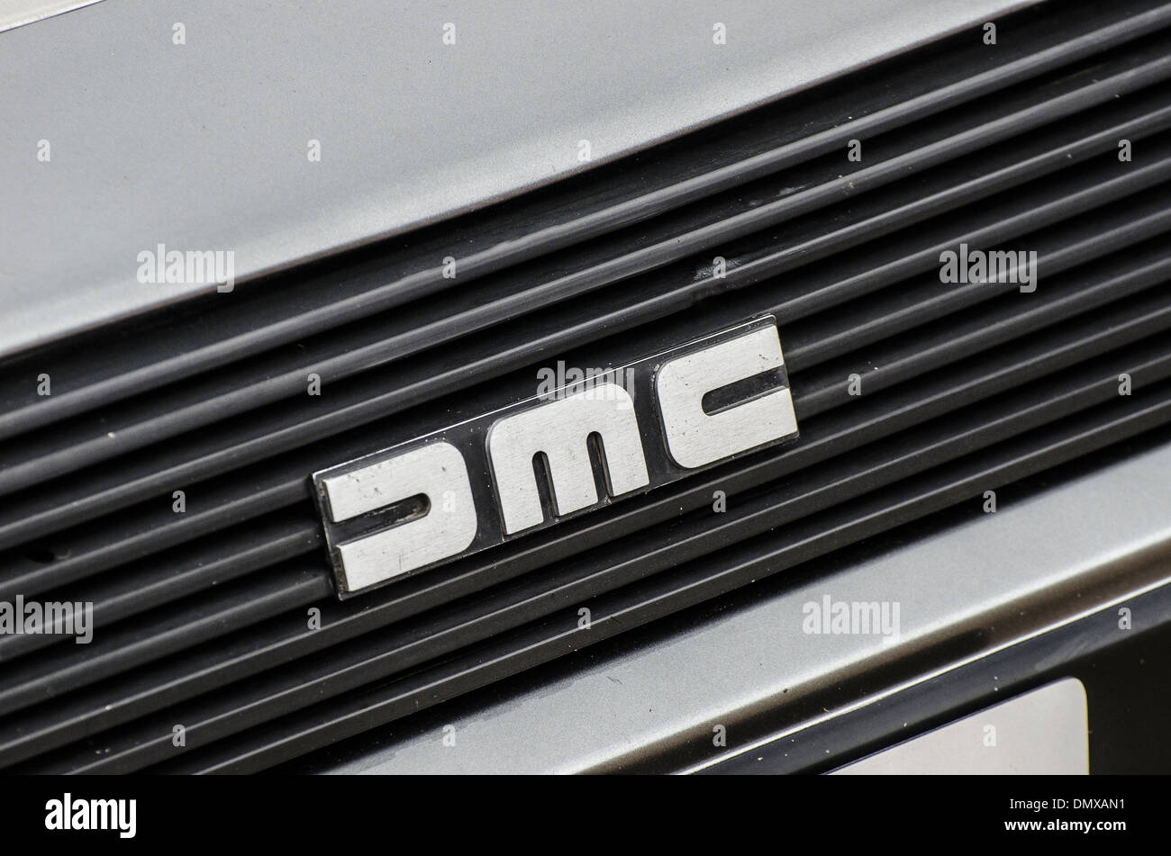 Nahaufnahme von der Vorderseite des einen Sportwagen DeLorean DMC-12. Stockfoto