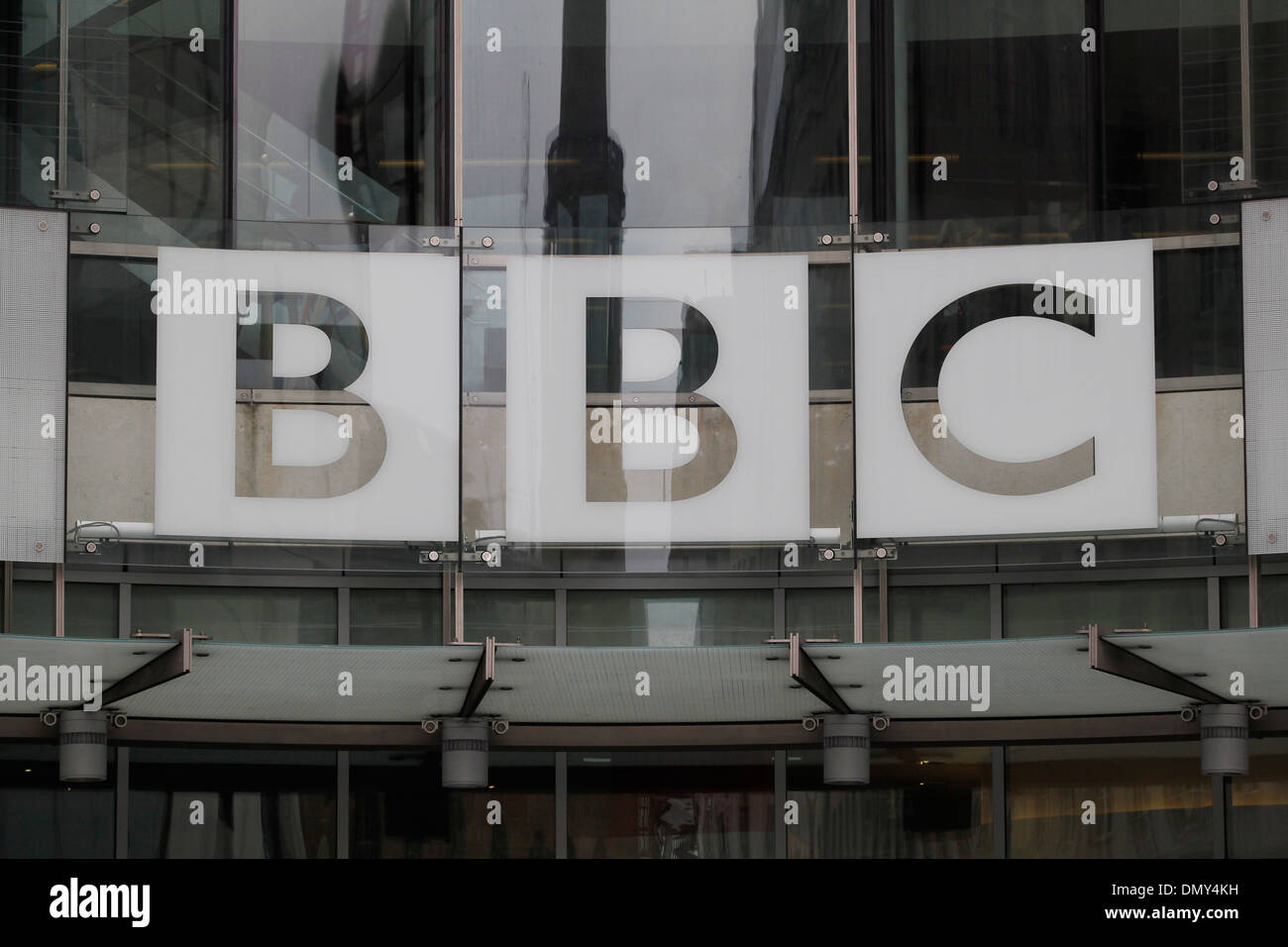 BBC-Mitarbeiter inszenieren einen 12 Stunden Streik außerhalb BBC Broadcasting House Stockfoto