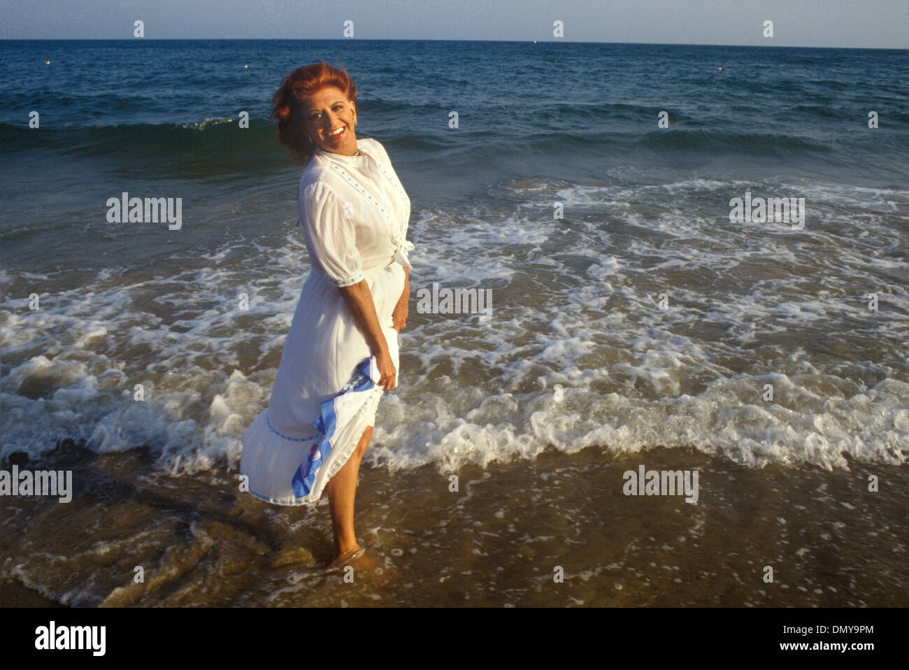 Pat Phoenix, Schauspielerin der Coronation Street, die Elsie Tanner spielte. Sie macht eine Sommersaison in Bournmouth, England. Ende der 1980er oder Anfang der 1990er Jahre HOMER SYKES Stockfoto