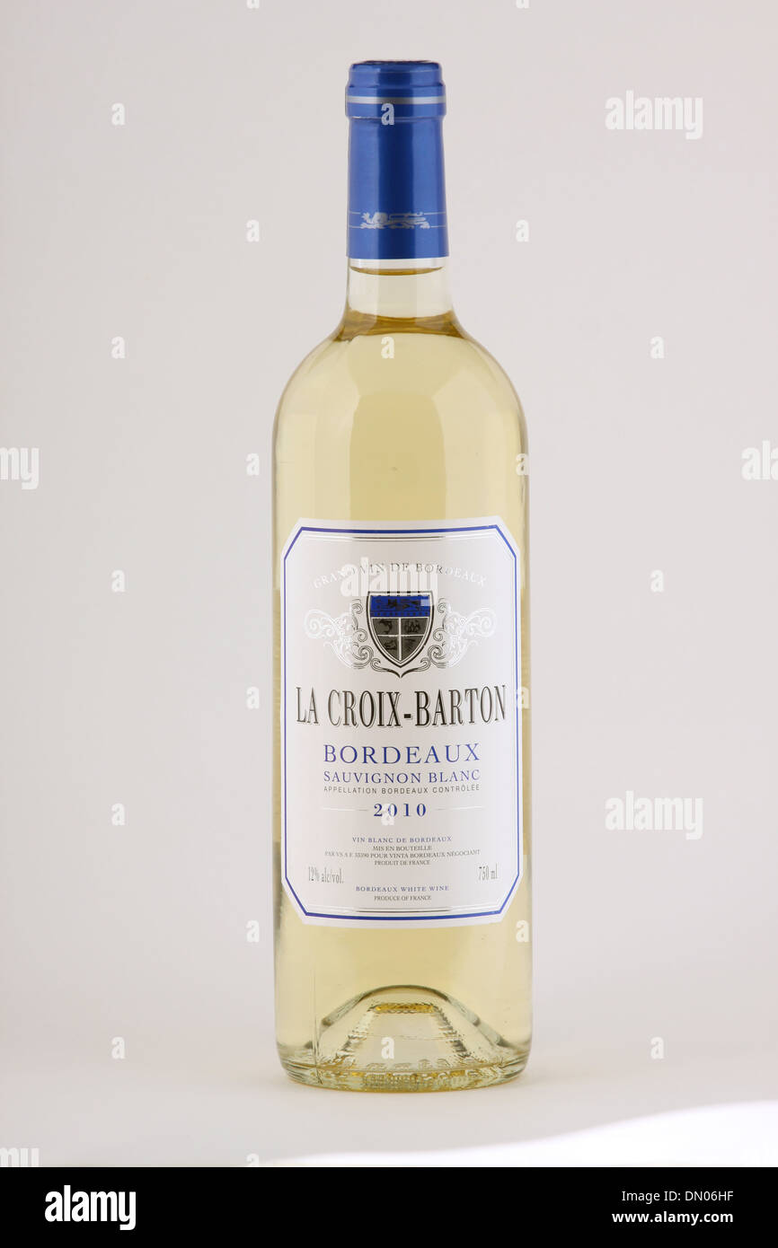 Eine Flasche französischen Weißwein, La Croix-Barton 2010, Bordeaux, Sauvignon Blanc, Grand Vin de Bordeaux, Frankreich Stockfoto
