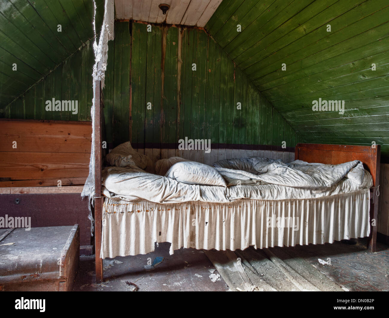 Schlafzimmer in verlassenen Croft House, Isle of Lewis Stockfoto
