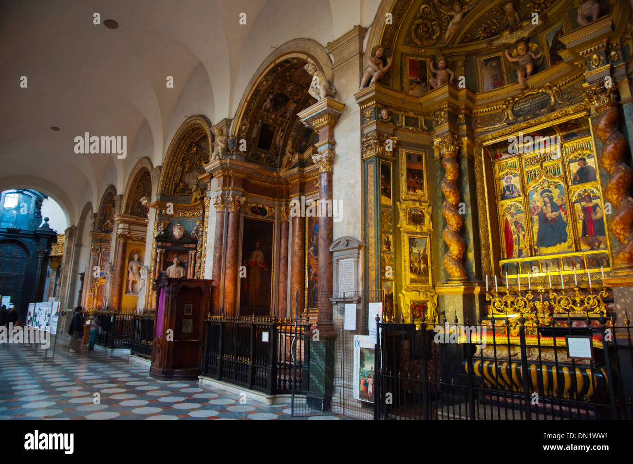 Duomo di san giovanni Fotos und Bildmaterial in hoher Auflösung Alamy