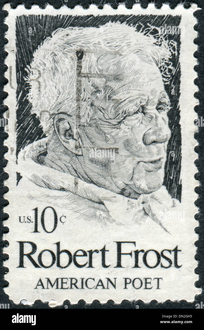 USA - CIRCA 1974: Briefmarke gedruckt in den USA, zeigt ein Porträt des amerikanischen Dichters Robert Frost, ca. 1974 Stockfoto