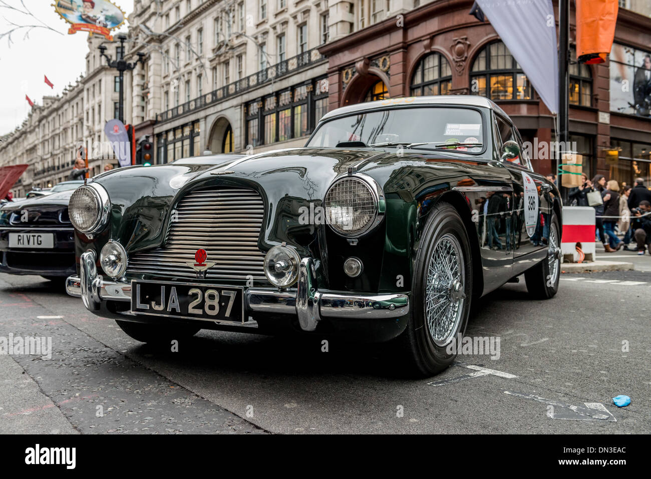 Aston Martin Hundertjahrfeier auf der Motor Show in London Stockfoto