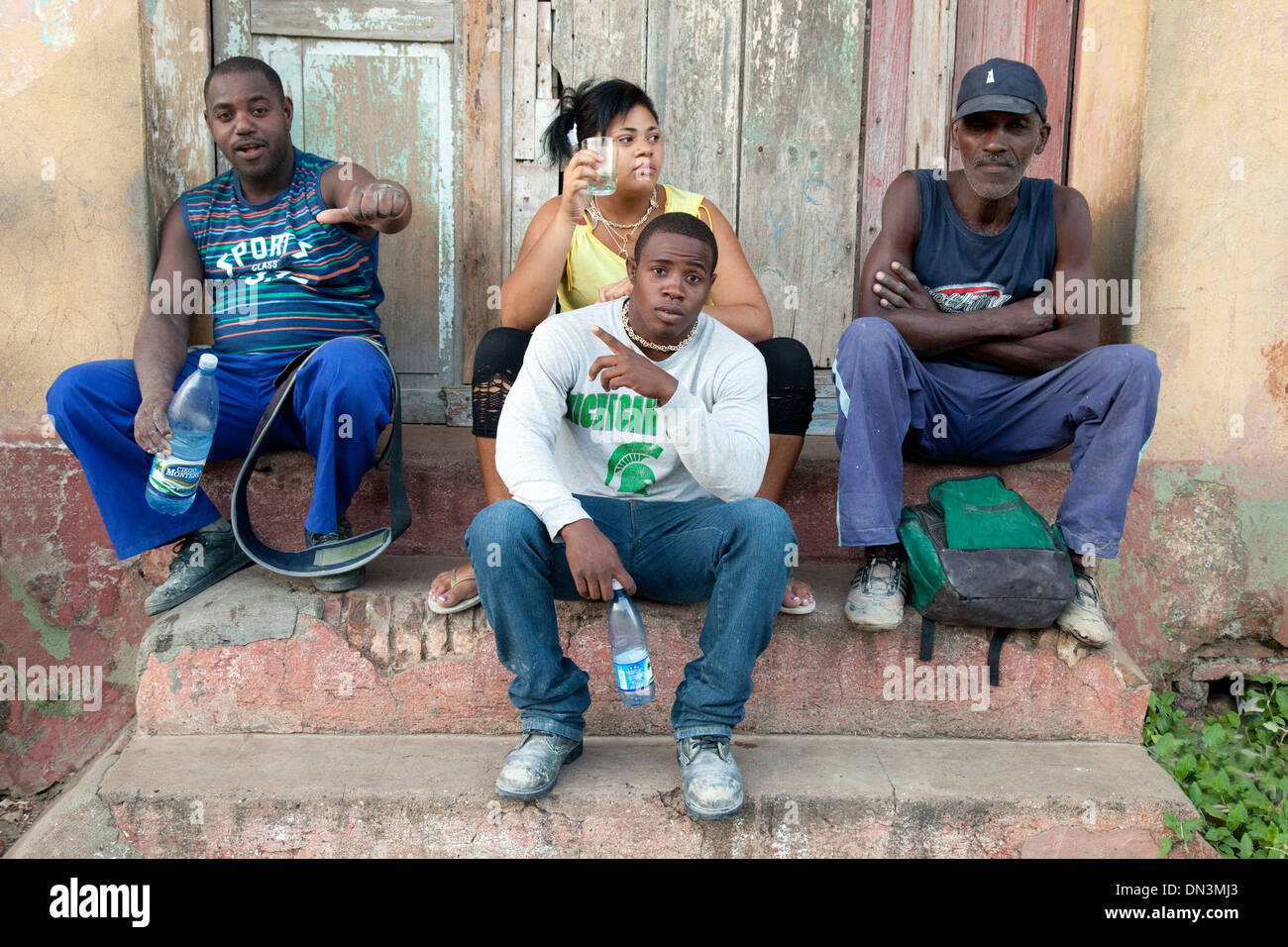 Trinidad, Kuba Straßenszene mit der lokalen Bevölkerung, Trinidad, Kuba, Karibik, Lateinamerika Stockfoto