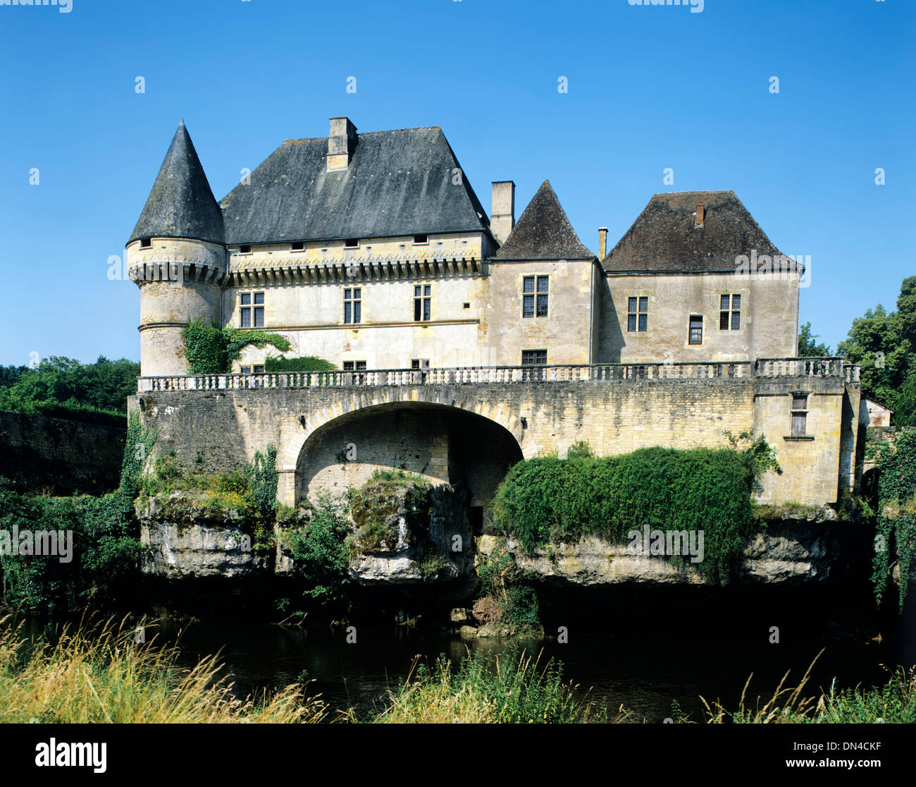 Blick auf die Losse Burg (Château de Losse), Vézère-Tal, Dordogne, Frankreich Stockfoto