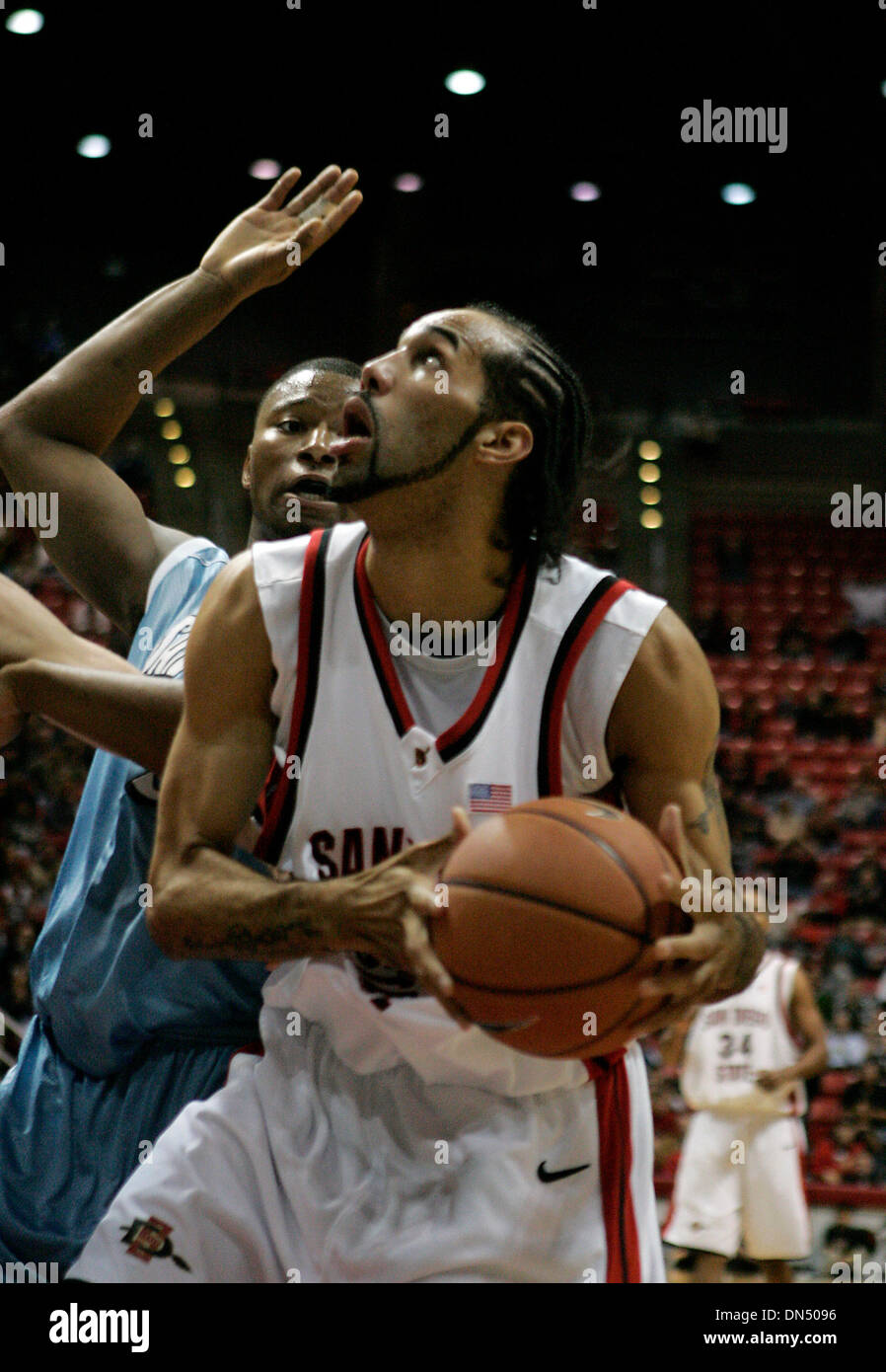 29. November 2006; San Diego, CA, USA; Universität von San Diego Toreros vs. San Diego State University Azteken, Cox Arena, SDSU, jährliche crosstown Matchup der San Diego zwei Division 1 Herren-Basketball-Teams. Die SDSU JEROME HABEL. Obligatorische Credit: Foto von Jim Baird/SDU-T/ZUMA Press. (©) Copyright 2006 by SDU-T Stockfoto