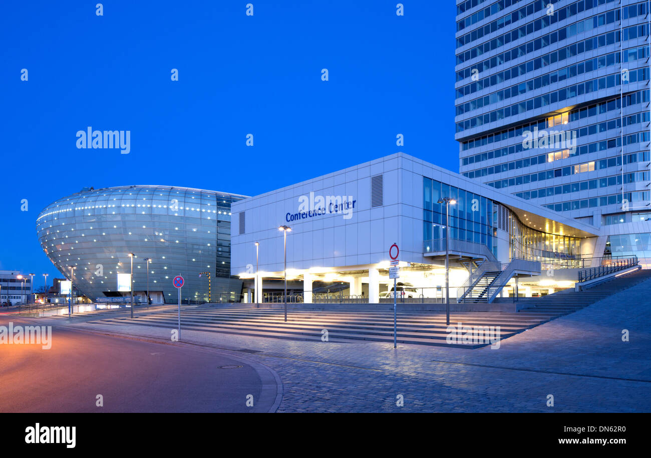 Atlantic Hotel Sail City, Klima Haus Bremerhaven 8° Ost, Konferenzzentrum Havenwelten Viertel, Bremerhaven, Bremen Stockfoto