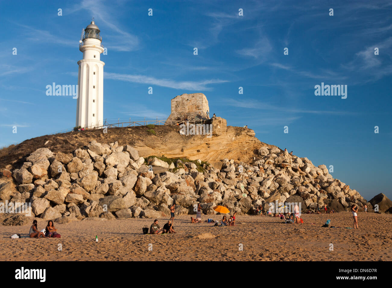 Cabo de Trafalgar Leuchtturm und Strand. Caños de Meca. Cádiz. Andalucia. Spanien. Stockfoto