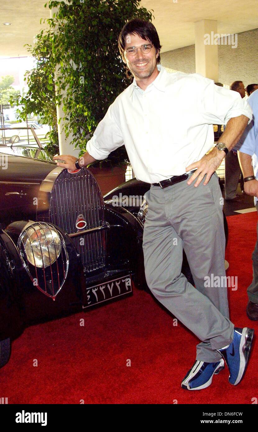 14. Juni 2002 - Los Angeles, Kalifornien, USA -... AUTOS & STARS GALA IN THE PETERSEN AUTOMOTIVE MUSEUM. LOS ANGELES, KALIFORNIEN. 13. JUNI 2002. NINA PROMMER / 2002 K25300NP (Kredit-Bild: © Globe Photos/ZUMAPRESS.com) Stockfoto