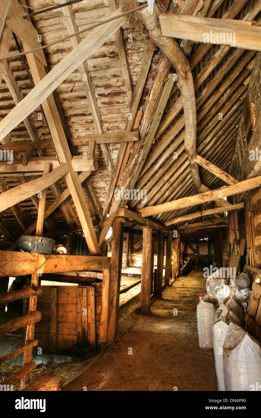 Traditionelles Fachwerk-Scheune, Worcestershire, England. Stockfoto