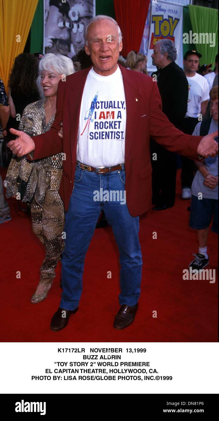 13. November 1999 - K17172LR NOVEMBER 13,1999.BUZZ ALDRIN.'' TOY STORY 2'' PREMIERE.EL CAPITAN WELTTHEATER, HOLLYWOOD, CA... LISA ROSE / 1999 (Kredit-Bild: © Globe Photos/ZUMAPRESS.com) Stockfoto