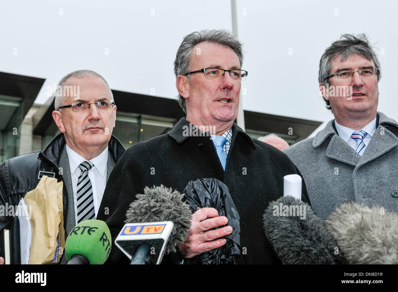 Belfast, Nordirland. 20. Dezember 2013 - entsteigt der UUP Delegation unter der Leitung von Mike Nesbitt Haass Gespräche über den Nordirland-Fragen für die Zukunft. Bildnachweis: Stephen Barnes/Alamy Live-Nachrichten Stockfoto