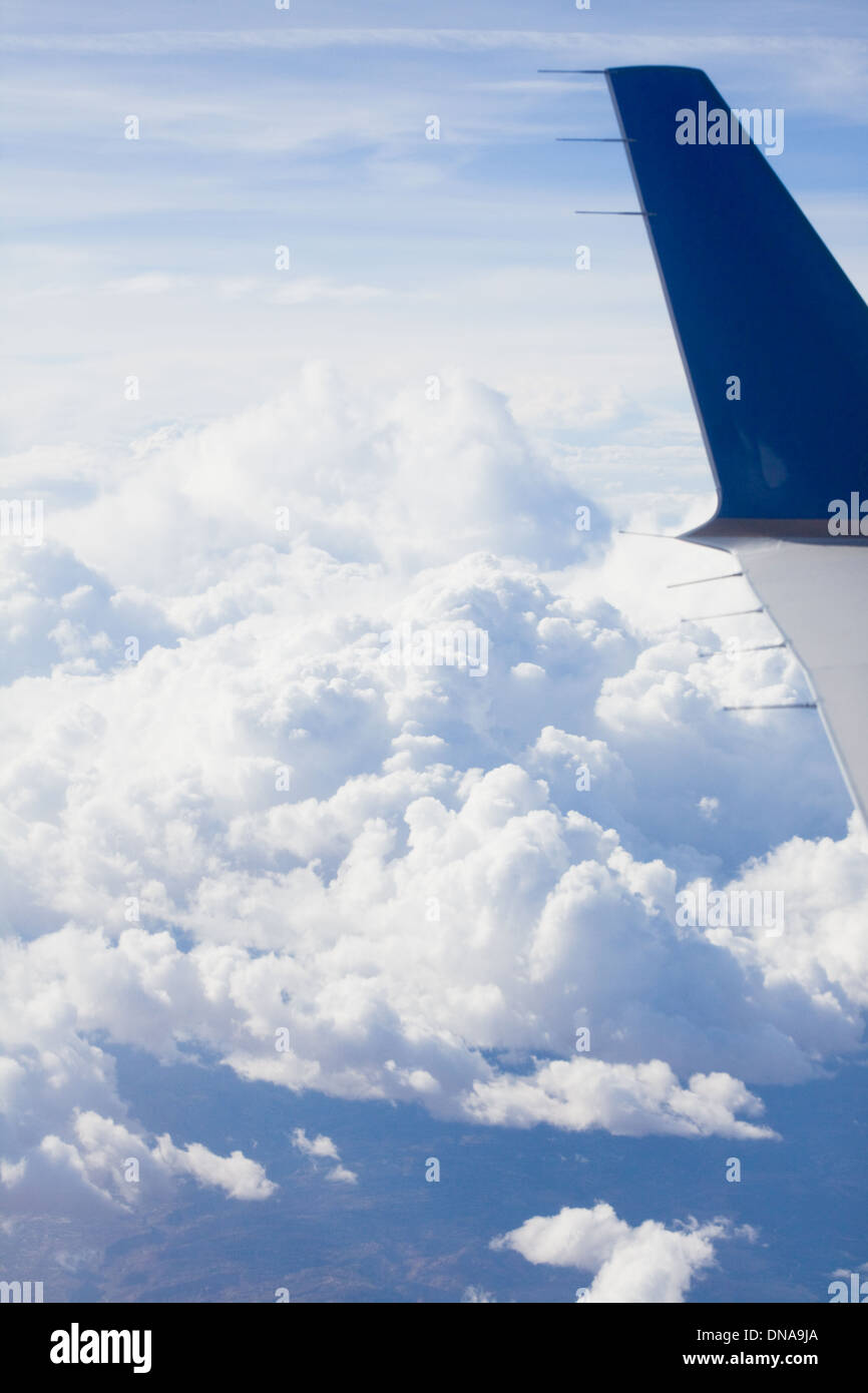 Flug, Flugzeug, Wind, Himmel, Reisen, Reise, Wolken, Umwelt, Luft Stockfoto