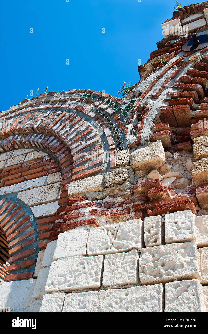 Ein Fragment einer alten Kirche. Bulgarien. Nessebar. Stockfoto