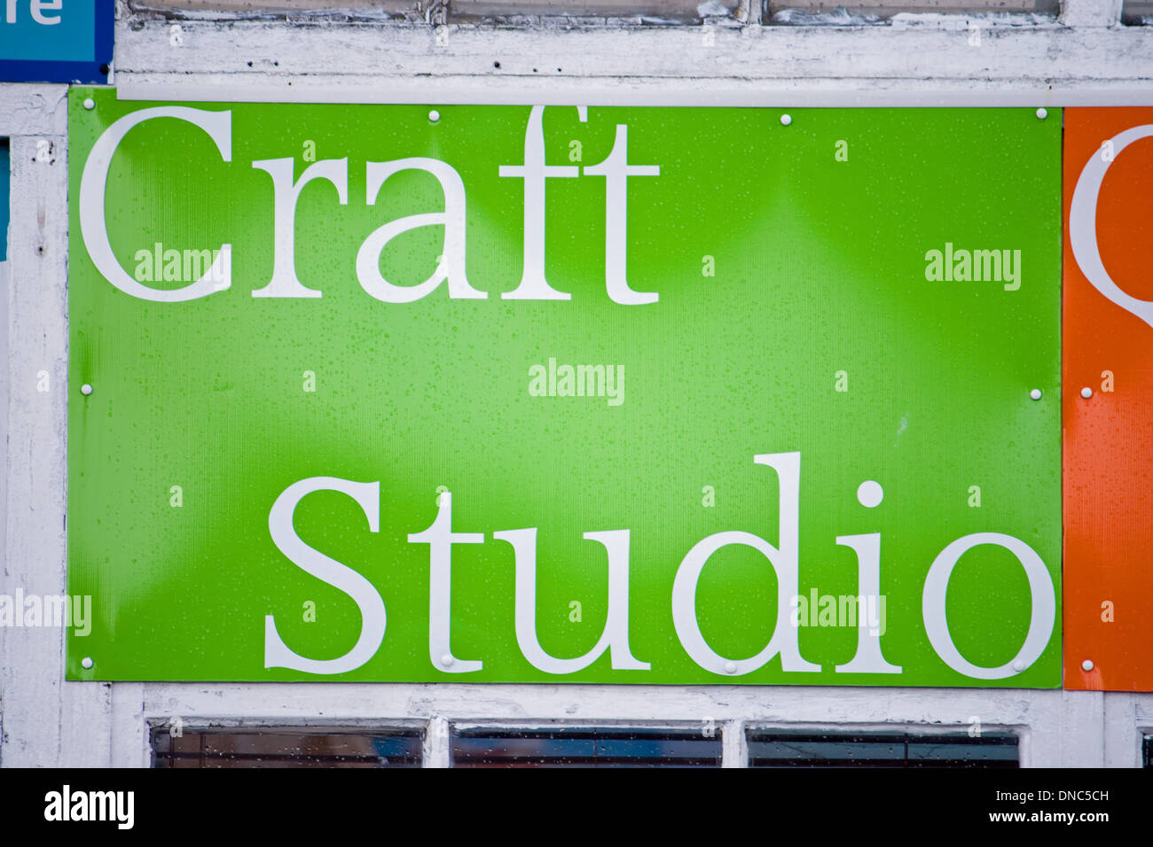 Craft Studio Zeichen an einem Gebäude in Weymouth. Stockfoto