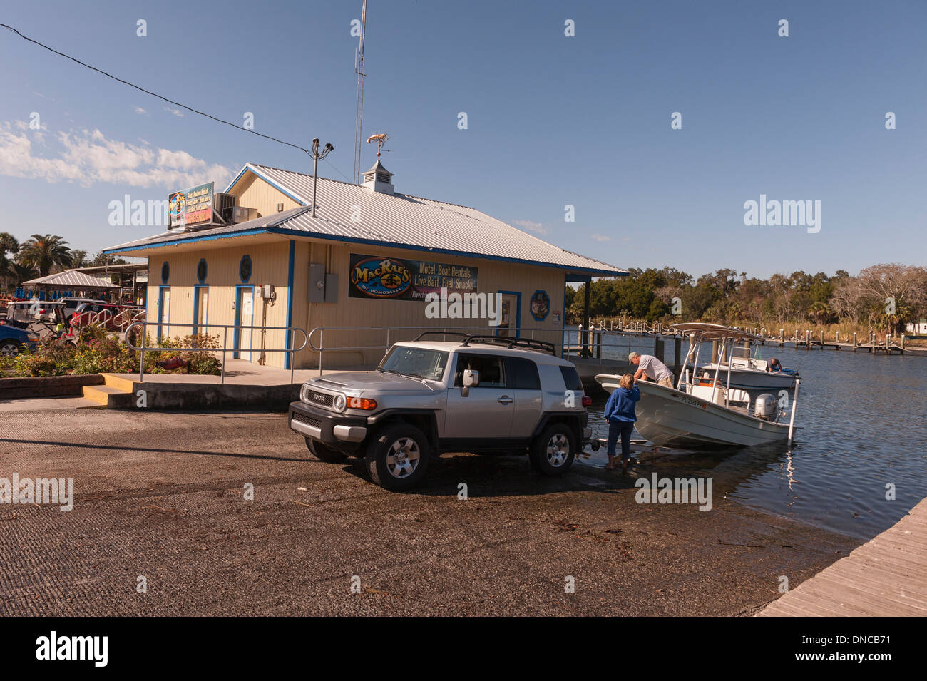 Ein Boot Startrampe in einem Hafen am Fluss Homosassa Springs in Zentral-Florida Stockfoto