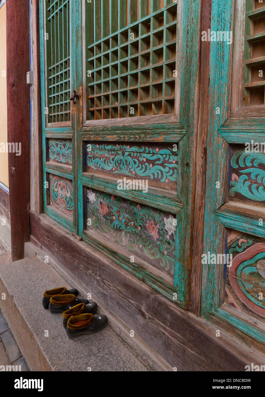 Buddhistische Tempel Türen - Gyeongju, Südkorea Stockfoto
