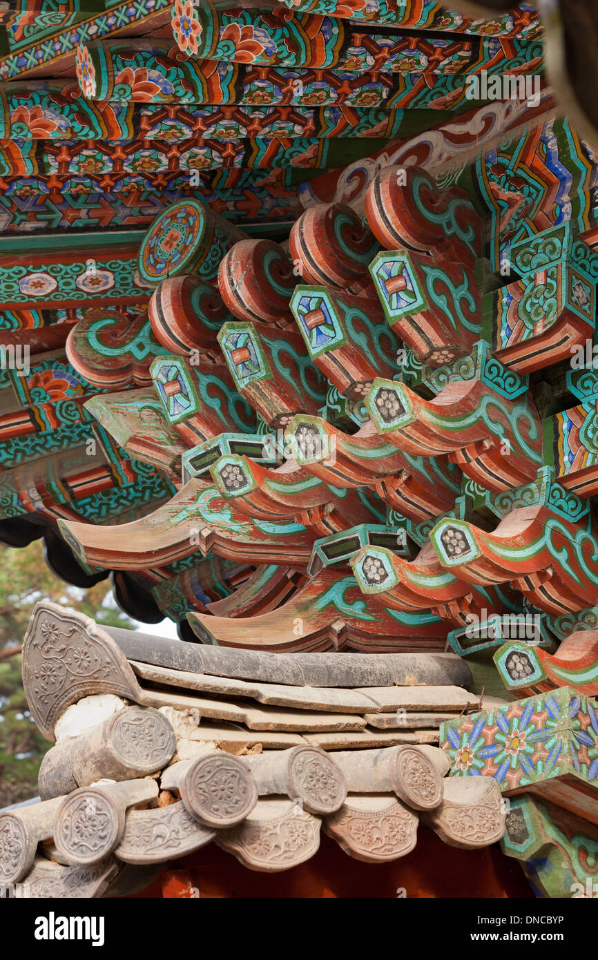 Traditionelle Holzarchitektur in Hanok Stil - Gyeongju, Südkorea Stockfoto