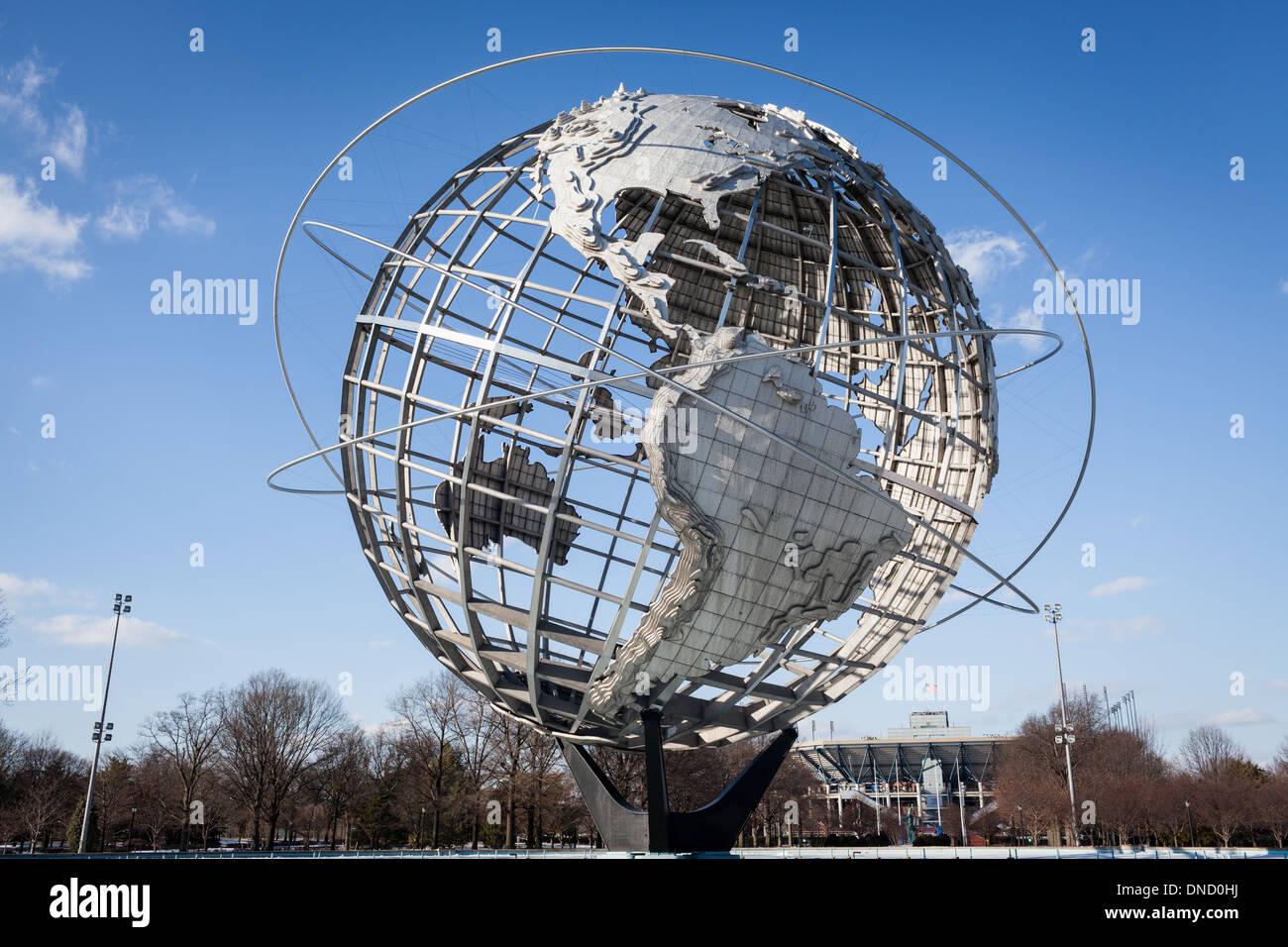 Unisphere, Edelstahl, 12 Stockwerke hoch, gebaut für 1964 Weltausstellung, Flushing Meadows, Queens, New York Stockfoto