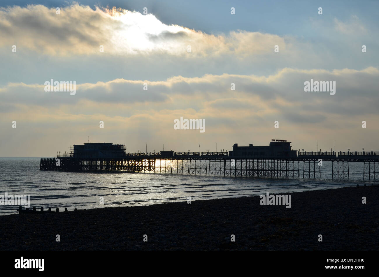 Viktorianische Pier an der englischen Küste Ferienort Worthing. Stockfoto