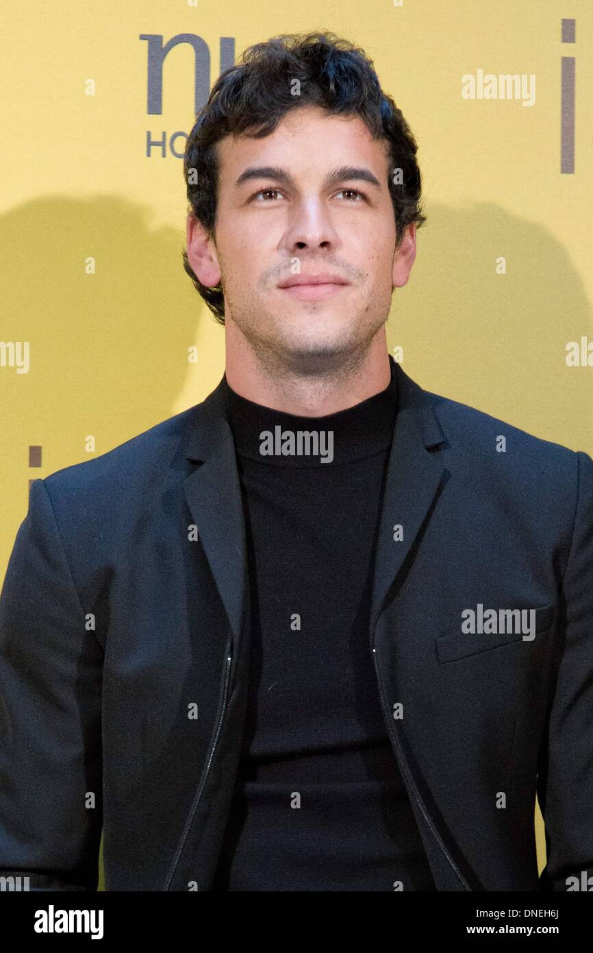 Madrid, Spanien. 23. Dezember 2013. Mario Casas besucht "Ismael" Photocall NH Palacio de Tepa Hotel am 23. Dezember 2013 in Madrid, Spain.Photo: Oscar Gonzalez/NurPhoto Credit: Oscar Gonzalez/NurPhoto/ZUMAPRESS.com/Alamy Live News Stockfoto