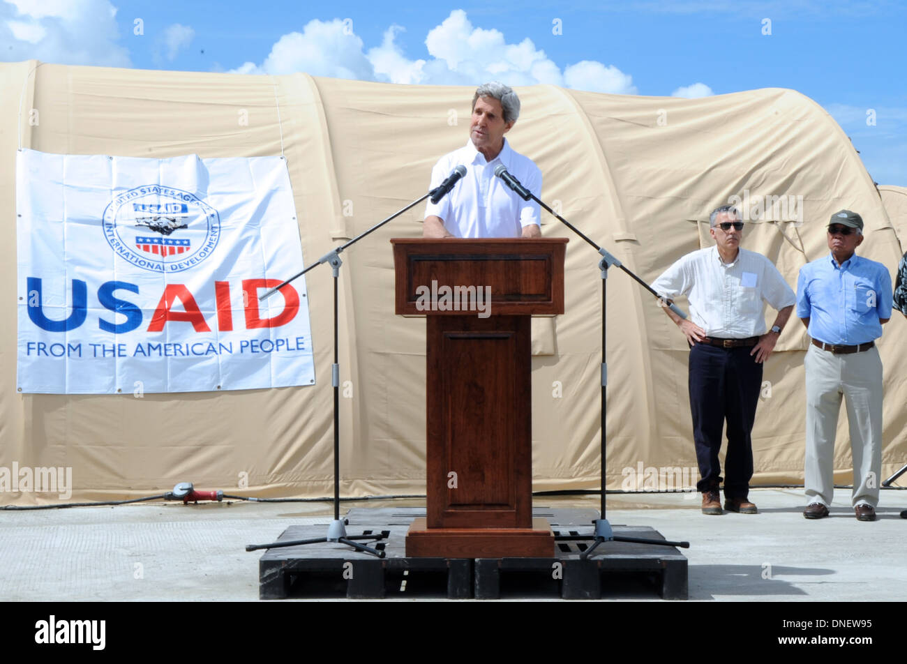 Secretary Kerry kündigt $ 25 Millionen in frischer US-Recovery Hilfe für die Opfer des Taifuns Haiyan Stockfoto