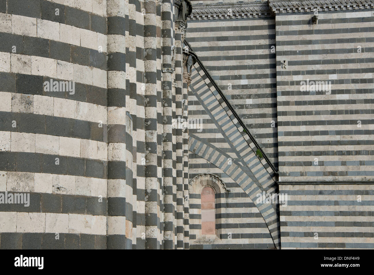 Italien, Umbrien, Orvieto. Die Kathedrale von Orvieto oder Dom von Orvieto. 13. Jahrhundert gotische Meisterwerk. Stockfoto