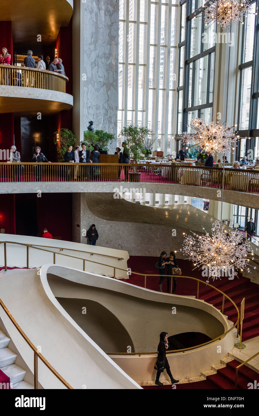 LE COMTE ORY, GIOACHINO ROSSINI METROPOLITAN OPERA HOUSE IN NEW YORK CITY NEW YORK USA Stockfoto