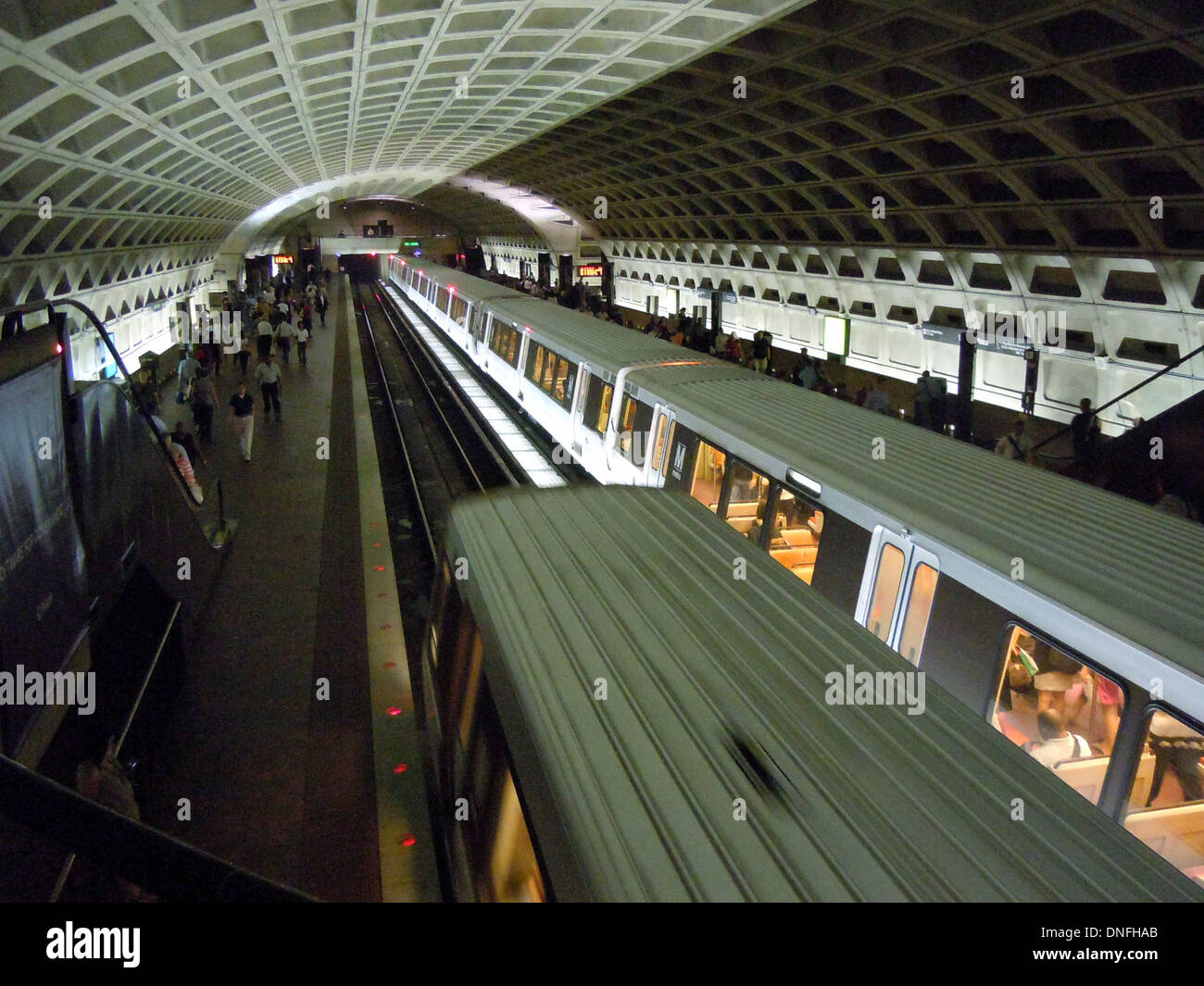 Washington DC Passagiere an Bord Metrorail Station u-Bahn-Zug-System, Stockfoto