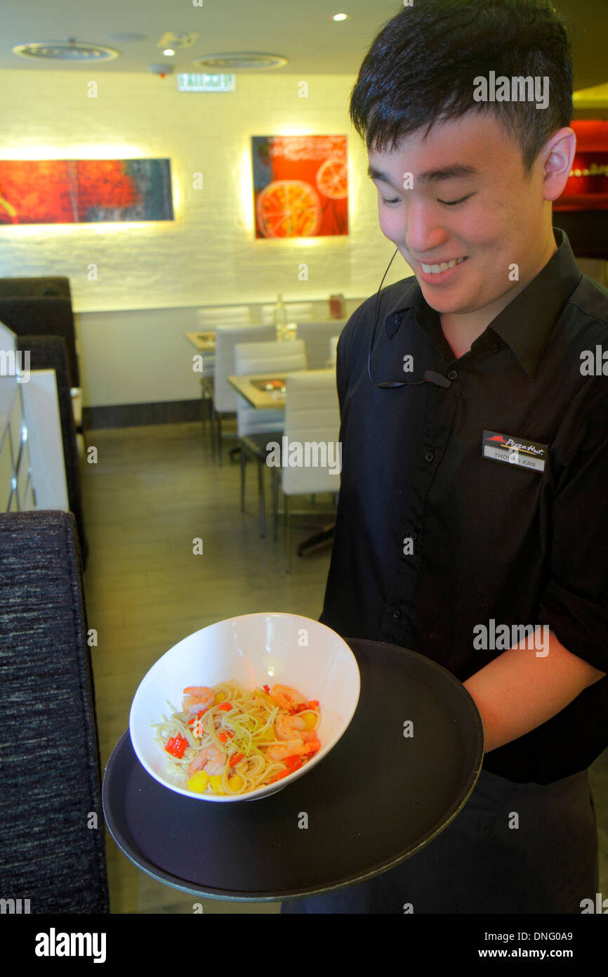 Hong Kong China,HK,Chinese,Oriental,Kowloon,Tsim Sha Tsui,Nathan Road,Pizza Hut,Restaurant Restaurants Essen Essen Essen Essen Cafe Cafes,Küche,Essen,Interieur in Stockfoto