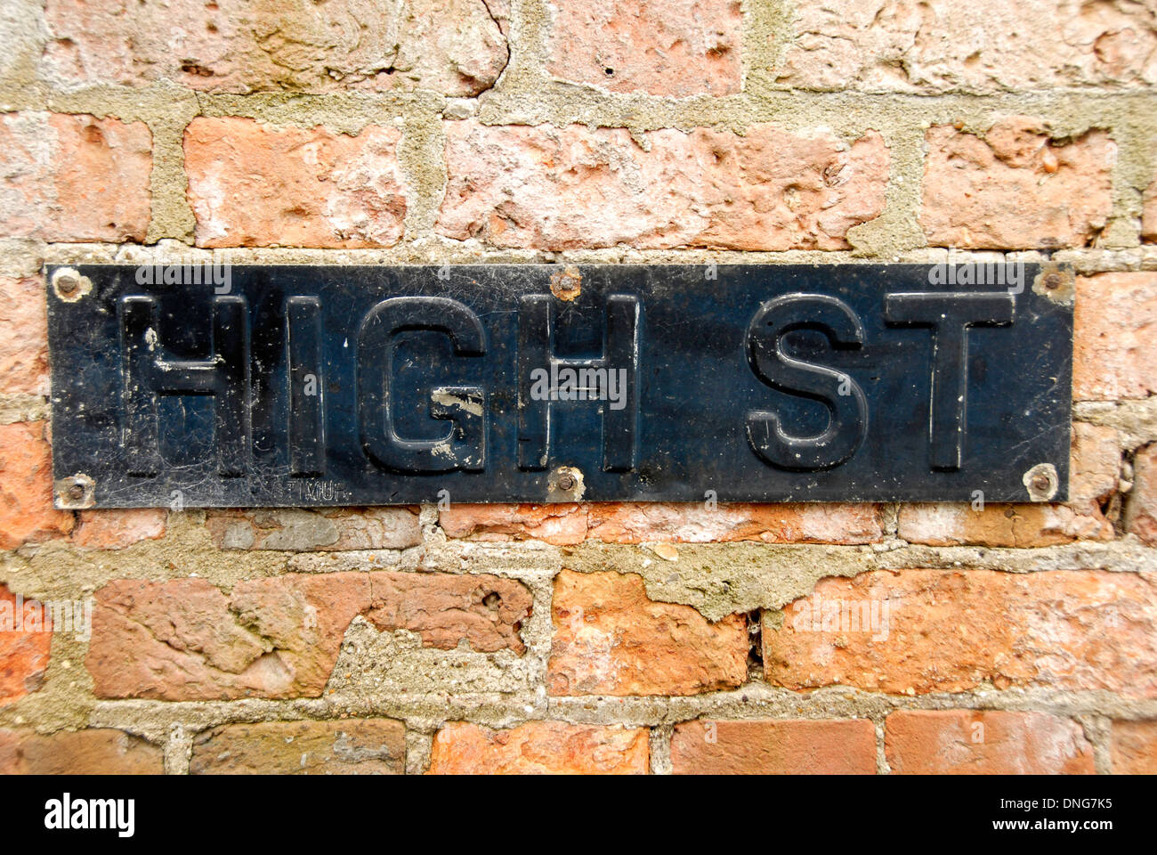 Alte, verwitterte High Straßenschild, Flitton, Bedfordshire Stockfoto