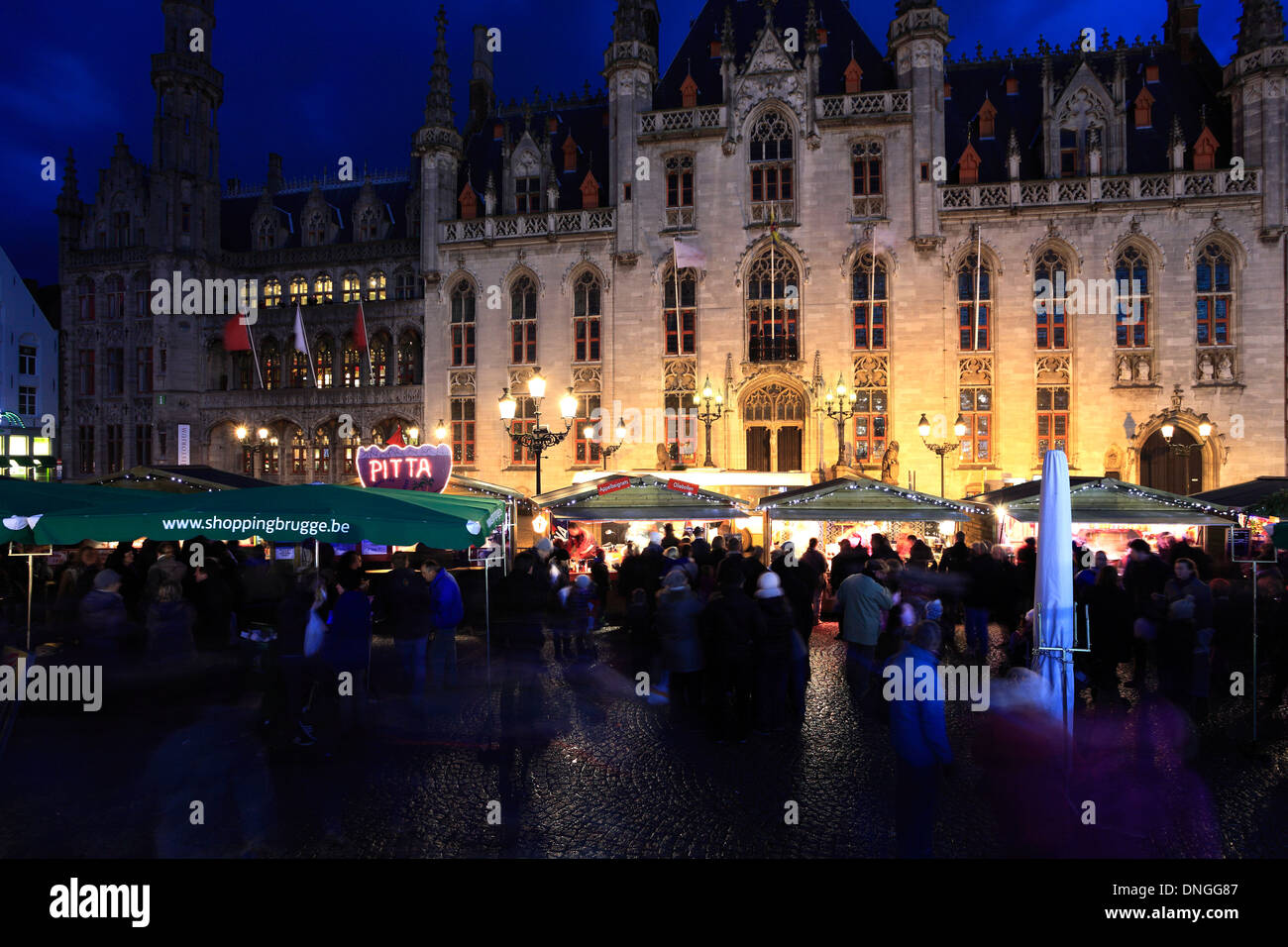Der Weihnachtsmarkt Stände, Brügge City, West-Flandern, belgischen Region Flandern. Stockfoto