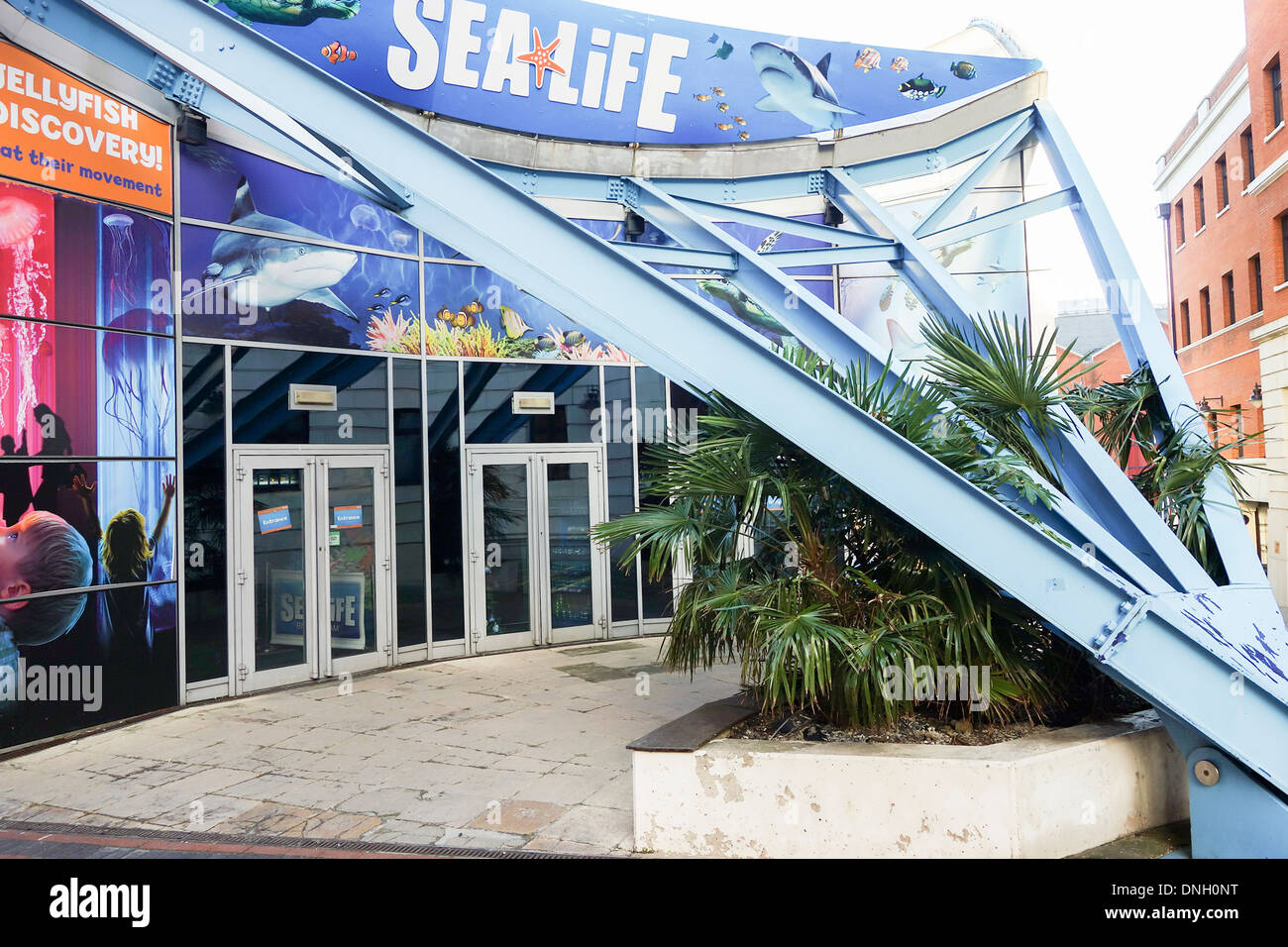 Eingang zum Sealife Centre in Birmingham UK Stockfoto